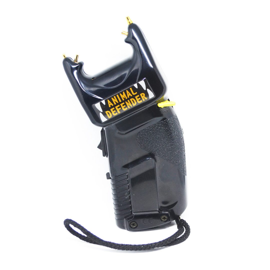 Animal Defender Hot con scarica elettrica e spray al peperoncino per difesa animali